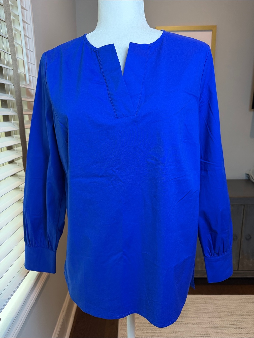 Ming Wang Cobalt Split-Neck Tunic. New Without Tags. Size Small.